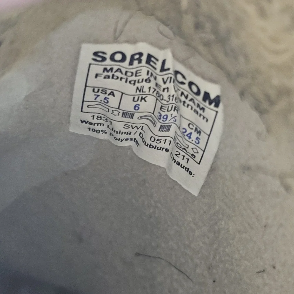 Sorel Tofino II Waterproof Winter Boots Womens Size 7.5 Camel Leather